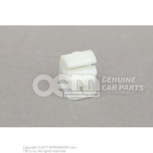 Retainer for brake pipe bracket for clutch pressure pipe - left hand drive 701611767B