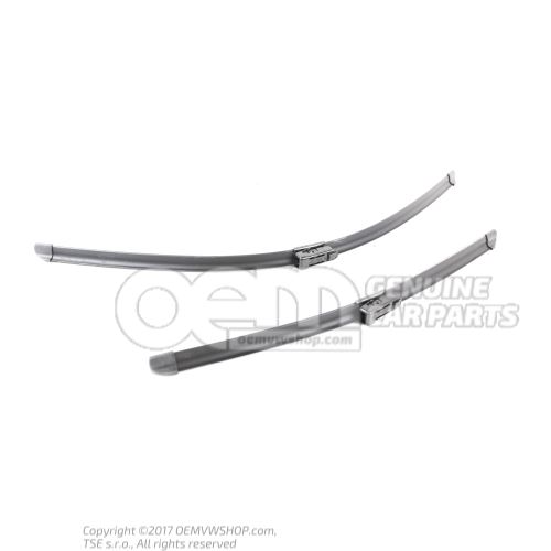 1 set aerodynamic wiper blades (driver and passenger side) - right hand drive 5G2998002