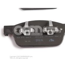 1 set: brake pads with wear indicator for disc brake 7E0698151C