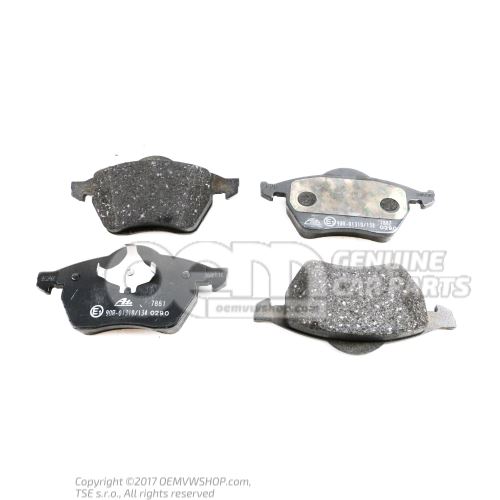 1 set: brake pads with wear indicator for disc brake 7M3698151B