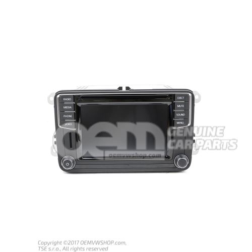 Display and control panel with touchscreen, radio, sd card reader, cd drive and bluetooth display 5K7035200F