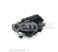 Motor pre uzatvár. servomech. zadnej kapoty 3G0827887C