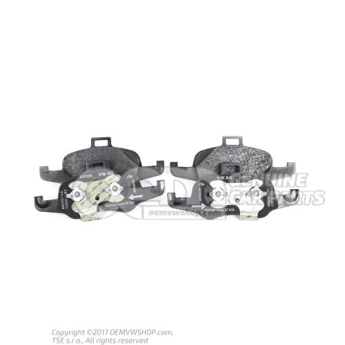 1 set of brake pads for disk brake 8S0698151A