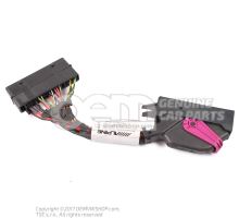 Cable adaptateur pour branchement ampli Audi TT/TTS Coupe/Roadster 8J 8J0051440