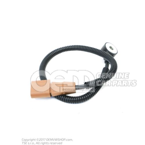 Knock sensor with wiring harness 077905377G