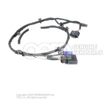 Adapter cable loom for vehicle with cruise contr- ol system and automatic cruise control 3G0971206F
