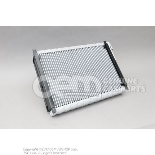 Evaporator with connect. parts 8K2898967A