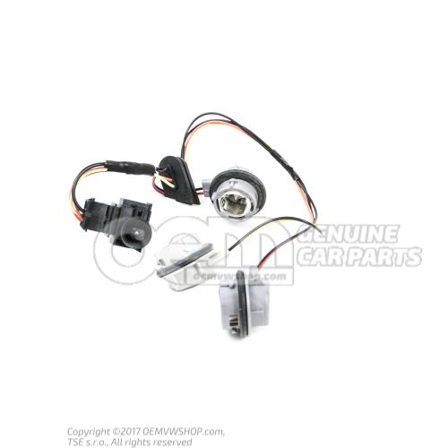 Bulb carrier with cables 8R0945221