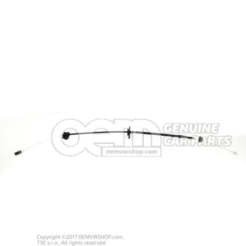 Cable d'accelerateur 8D1721555AE