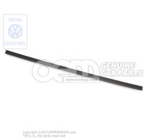 Window slot seal outer Golf convertible