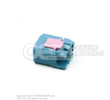 Removable housing for aerial bracket female connector 4E0035610K