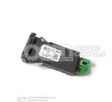 CLAVIJA USB con tapa Volkswagen Polo Hatchback 6R 6C0035249B