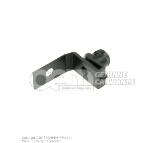 Securing element 8E0825265B