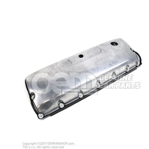 Cylinder head cover 070103469A